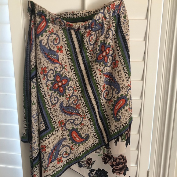 Maeve Dresses & Skirts - Anthropologie Printed A-line Handkerchief skirt